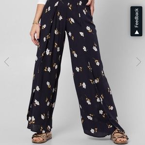 Billabong wide leg pants